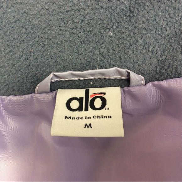 Alo Yoga Lavender Zipper Front Puffer Vest… - Picture 8 of 12